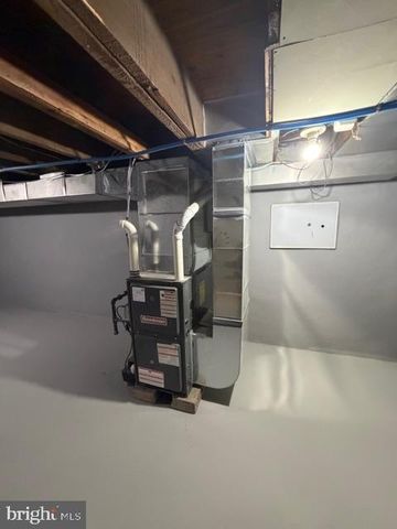 214 5TH AVE, Roebling, NJ 08554