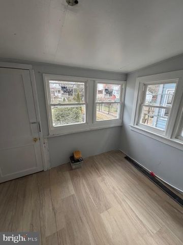 214 5TH AVE, Roebling, NJ 08554