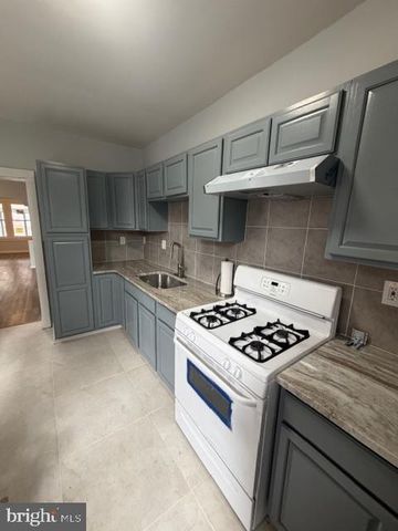 214 5TH AVE, Roebling, NJ 08554