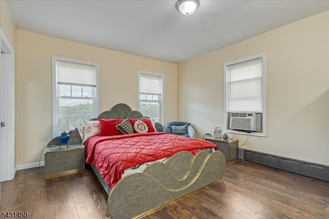11 Alps Rd, Wayne Twp., NJ 07470