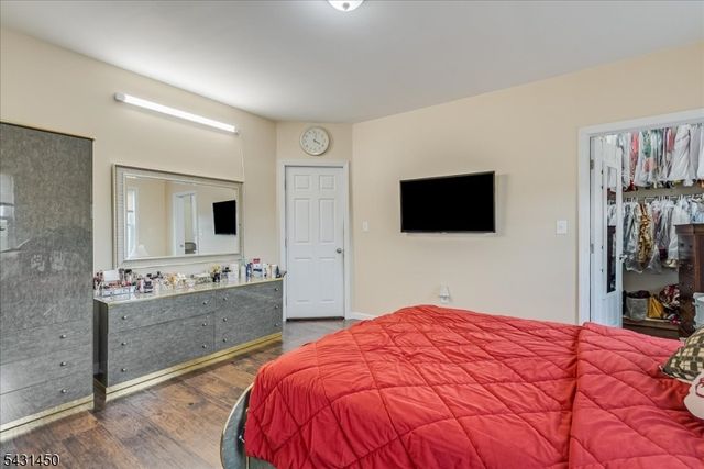 11 Alps Rd, Wayne Twp., NJ 07470