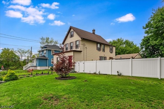 11 Alps Rd, Wayne Twp., NJ 07470