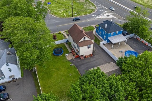 11 Alps Rd, Wayne Twp., NJ 07470