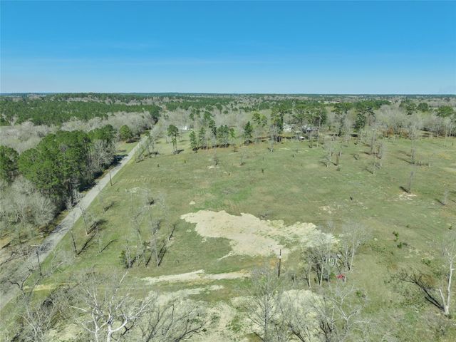 13030 Hill Creek Road, Montgomery, TX 77356