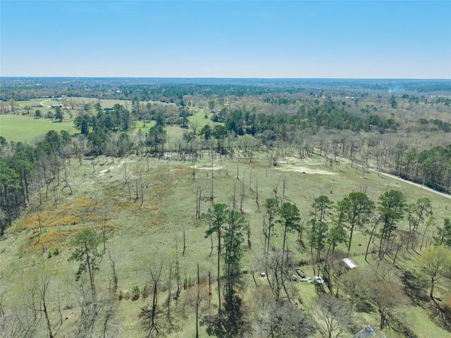 13030 Hill Creek Road, Montgomery, TX 77356