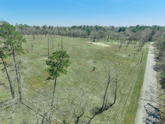 13030 Hill Creek Road, Montgomery, TX 77356
