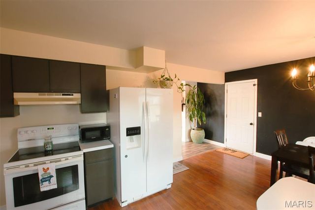 128 State Highway 100, Hermann, MO 65041