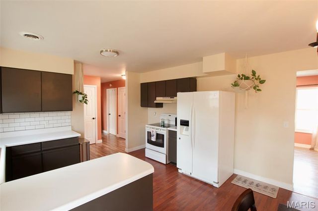 128 State Highway 100, Hermann, MO 65041