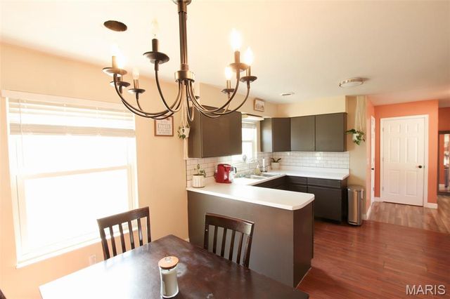 128 State Highway 100, Hermann, MO 65041