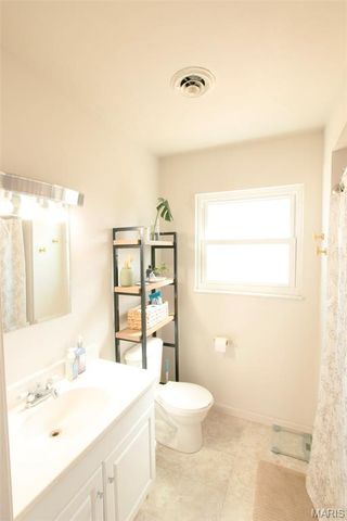 128 State Highway 100, Hermann, MO 65041