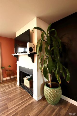 128 State Highway 100, Hermann, MO 65041