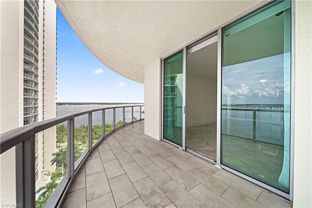 3000 Oasis Grand BLVD 1407, Fort Myers, FL 33916