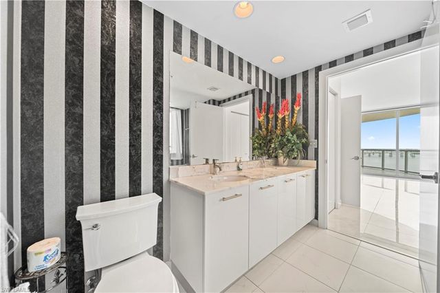 3000 Oasis Grand BLVD 1407, Fort Myers, FL 33916