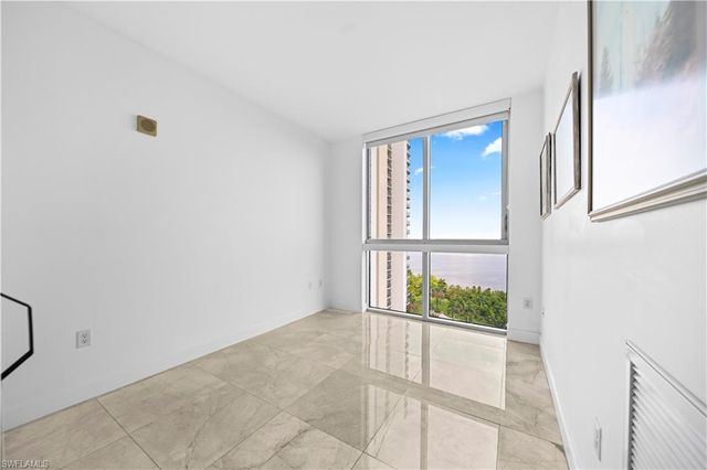 3000 Oasis Grand BLVD 1407, Fort Myers, FL 33916