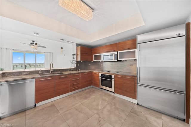3000 Oasis Grand BLVD 1407, Fort Myers, FL 33916