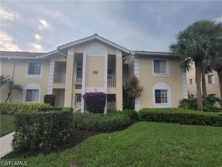 7731 Jewel LN 204, Naples, FL 34109