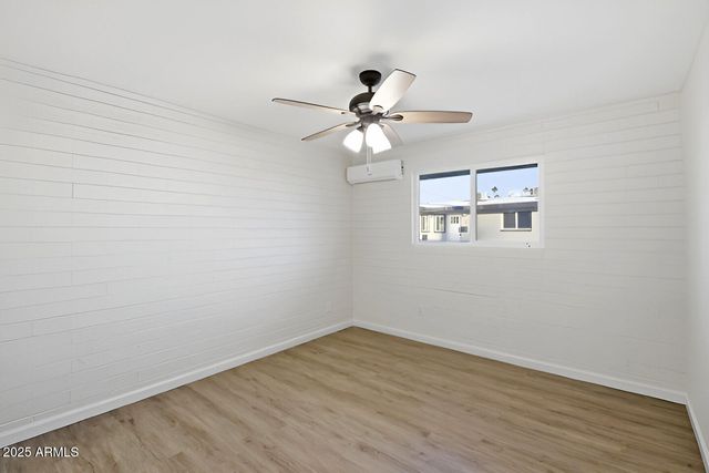 4832 E WILLETTA Street, Phoenix, AZ 85008