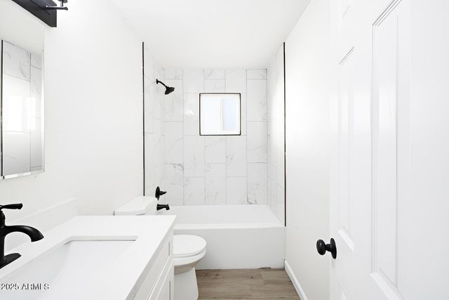 4832 E WILLETTA Street, Phoenix, AZ 85008