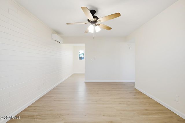 4832 E WILLETTA Street, Phoenix, AZ 85008