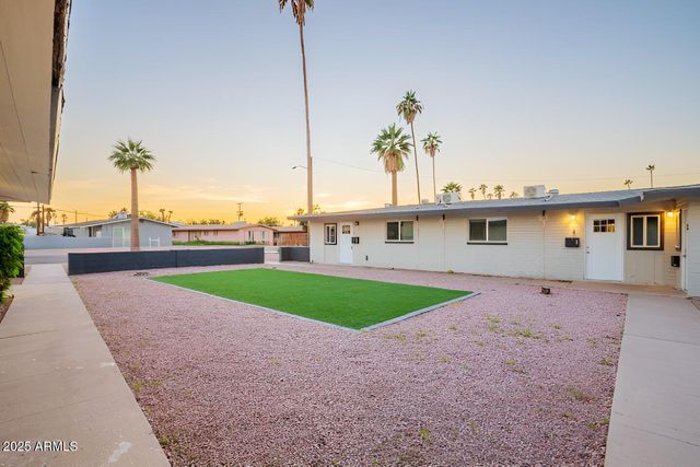 4832 E WILLETTA Street, Phoenix, AZ 85008