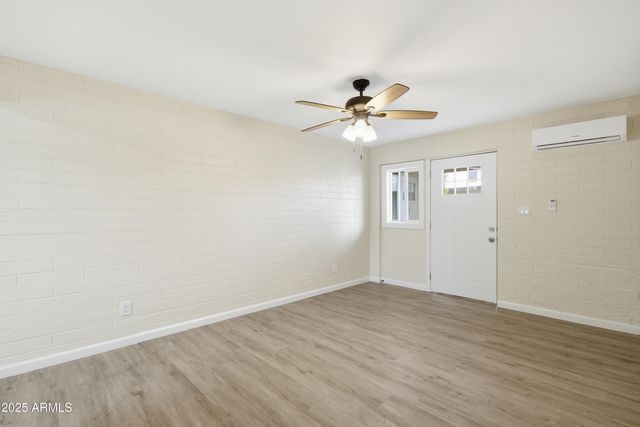 4832 E WILLETTA Street, Phoenix, AZ 85008