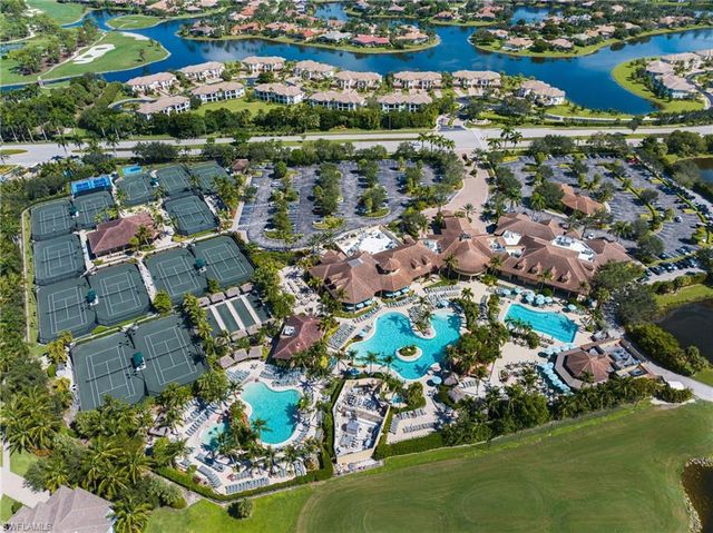 6657 Alden Woods CIR 201, Naples, FL 34113