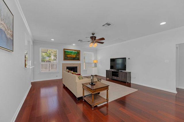 12528 Labrador CV, Austin, TX 78729