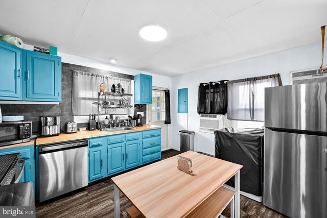 807 TUCKERTON AVE, Temple, PA 19560