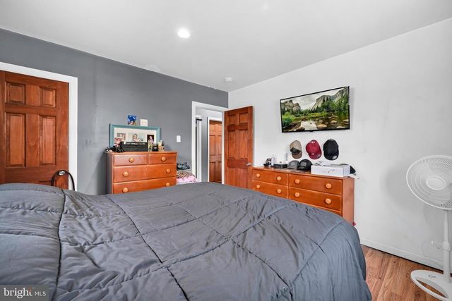 807 TUCKERTON AVE, Temple, PA 19560