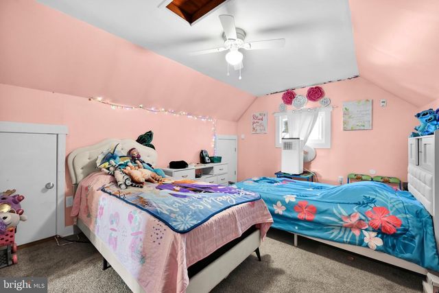 807 TUCKERTON AVE, Temple, PA 19560