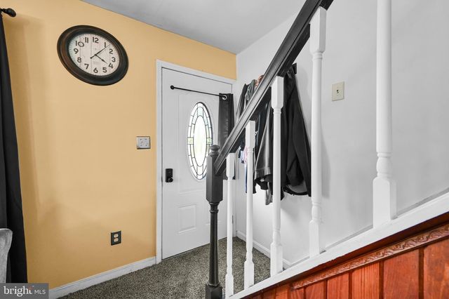 807 TUCKERTON AVE, Temple, PA 19560