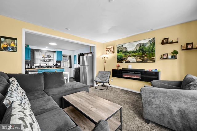 807 TUCKERTON AVE, Temple, PA 19560