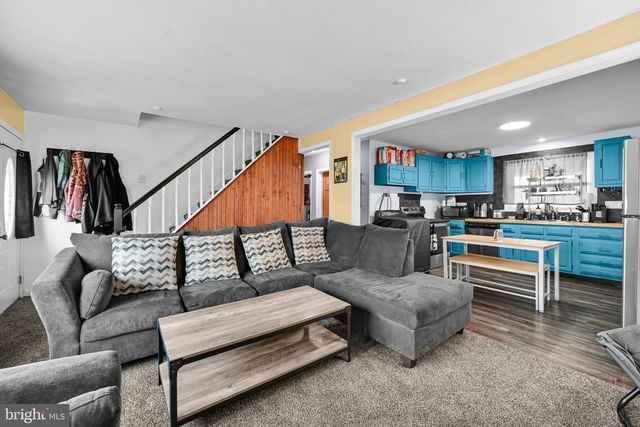 807 TUCKERTON AVE, Temple, PA 19560