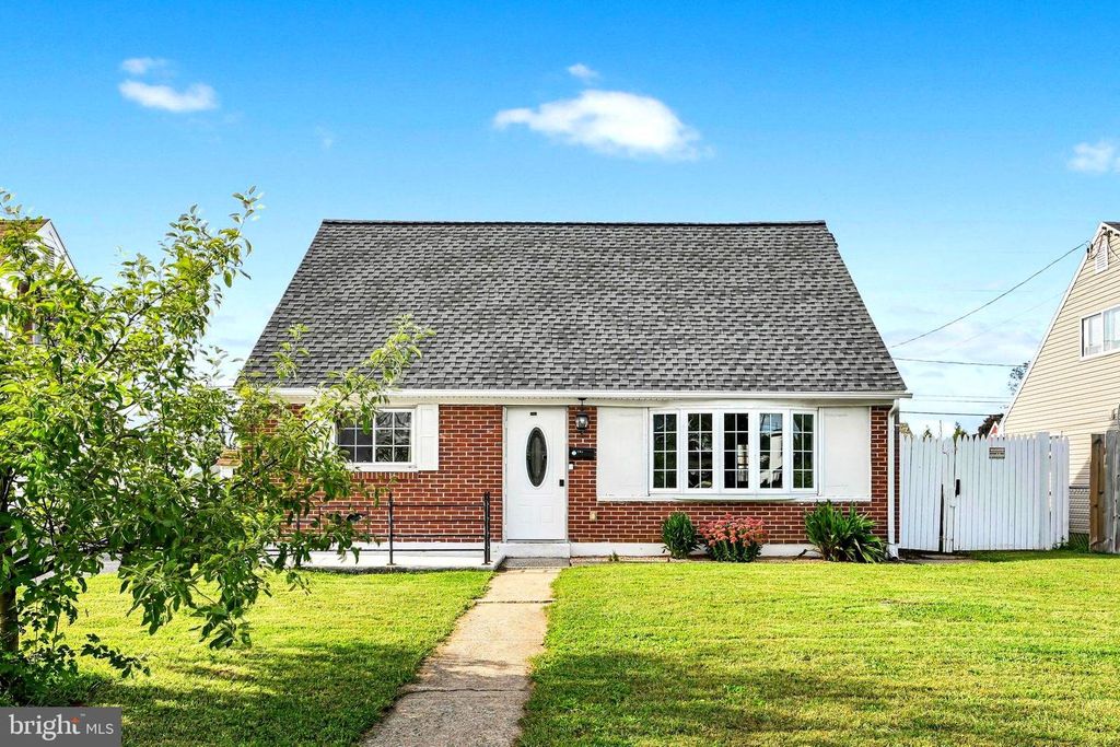 807 TUCKERTON AVE, Temple, PA 19560