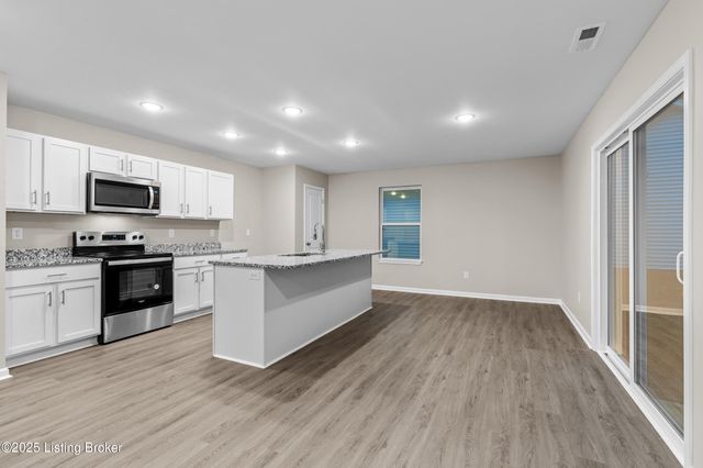 3208 Maldon Ct, Louisville, KY 40216