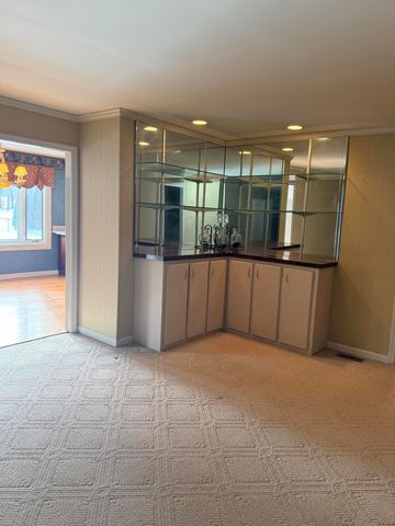 1010 Walker Way, Georgetown, KY 40324