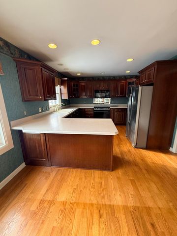 1010 Walker Way, Georgetown, KY 40324