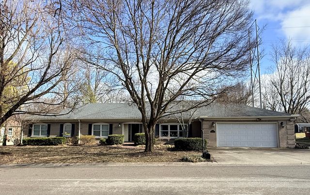 1010 Walker Way, Georgetown, KY 40324