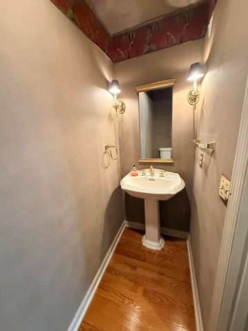 1010 Walker Way, Georgetown, KY 40324