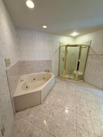 1010 Walker Way, Georgetown, KY 40324