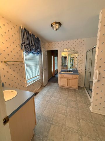 1010 Walker Way, Georgetown, KY 40324