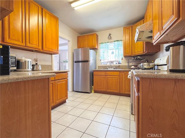 3817 Rosemead Boulevard, Rosemead, CA 91770