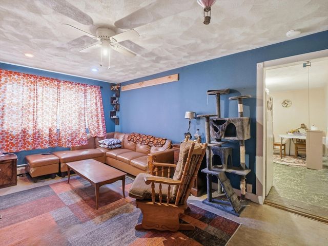 3 Kearsarge Avenue, Woburn, MA 01801