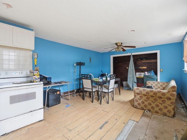 3 Kearsarge Avenue, Woburn, MA 01801