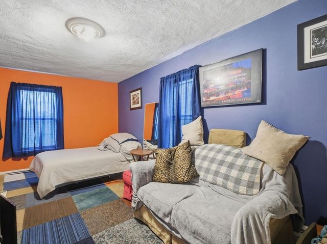3 Kearsarge Avenue, Woburn, MA 01801