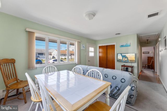 107 E HOLLYWOOD AVE, Wildwood, NJ 08260