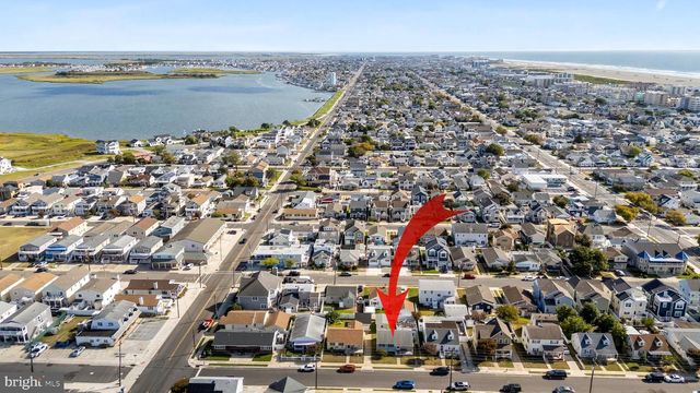 107 E HOLLYWOOD AVE, Wildwood, NJ 08260