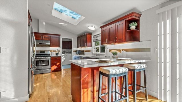 14355 La Rinconada Drive, Los Gatos, CA 95032