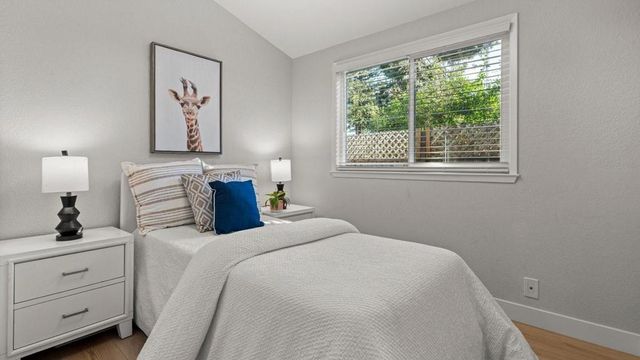 14355 La Rinconada Drive, Los Gatos, CA 95032