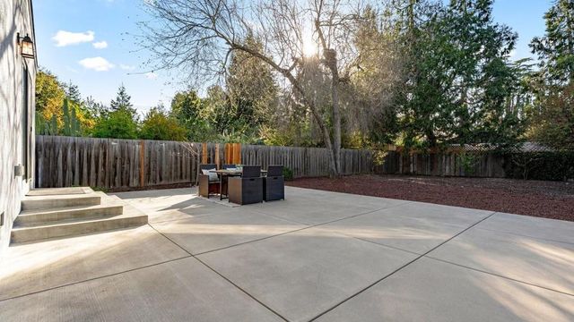 14355 La Rinconada Drive, Los Gatos, CA 95032